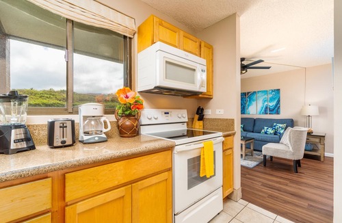 Kahana Condo | Kahana Manor 418 1 Bedroom Condo by RedAwning