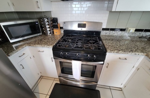 Keolu Hills House | Kailua Family Friendly Home w/AC, 3 BR, Near Kailua Beach!