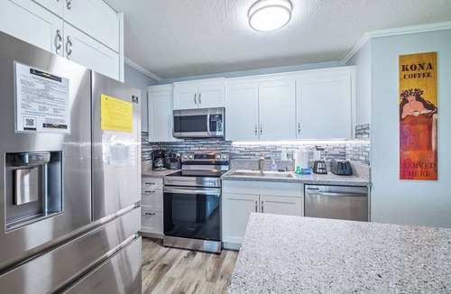 Historic Kailua Village Condo | Kalanikai 118 – Highly Walkable!