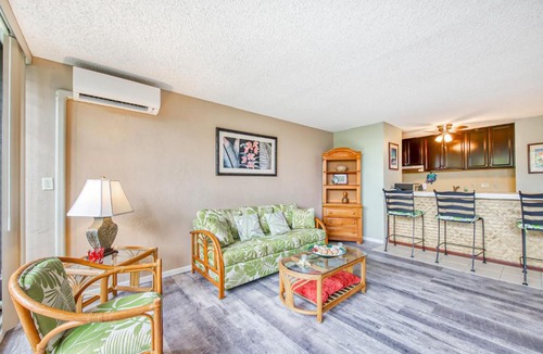 Historic Kailua Village Apartment | Kalanikai #218