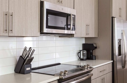 Charlotte Apartment | Kasa | Convenience is Key! Family Friendly | Charlotte