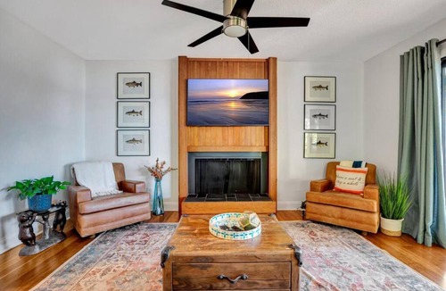 Seneca House | Kate Drive