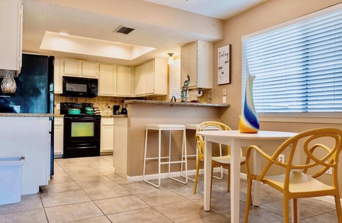 Katy House | Katy Hideaway Charming 3 Bdr!