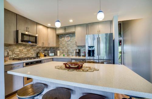 Kaunakakai Apartment | Kaunakakai Vacation Rental with Pool Access and AandC!
