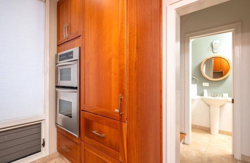 Napili Condo | KBM Resorts | FREE CAR | Kapalua Bay Villa | Ocean view | 1-Bedroom Condo, Recently Remodeled! KBV-12B3