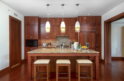 Montage Kapalua Bay Condo | KBM Resorts | FREE CAR | Oceanfront Hale Mala At Montage Kapalua Bay Luxury Retreat at Montage,3-Bedroom Condo with Daily Housekeeping, Spa! MON-2204