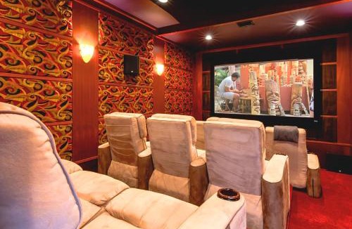 Waikoloa House | KBM Resorts FREE CAR Oceanfront NEW Premium 4 Bedroom Villa with in-home Movie Theater and Private Pool and Hot Tub AC Kolea-Kai-8