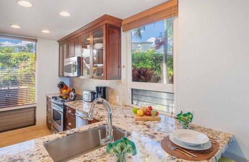 Napili Condo | KBV 35G1 Luxury Kapalua Villa w AC Pool Ocean View