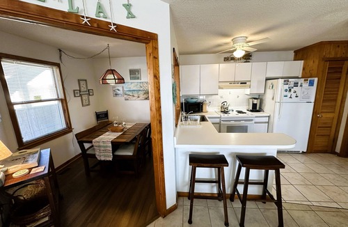 Kill Devil Hills Condo | KD2009A- Near The Beach-1 BR Condo with Wifi, 2 Comm. Pools And Kiddie Pool!