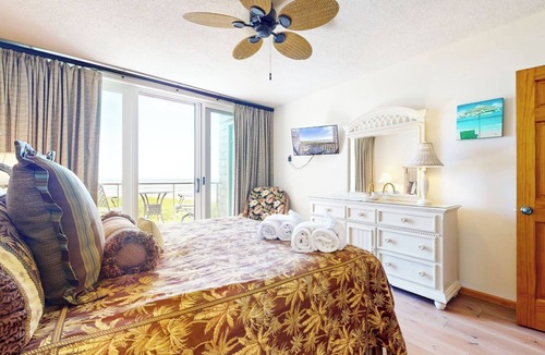 West Beach Village Villa | Kiawah Exclusives | 2476 Shipwatch Oceanfront