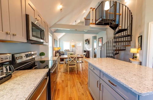 Harbinger House | KIL9112 Kilmarlic Bubba Watson. Golf Resort, Community Pool & Fitness