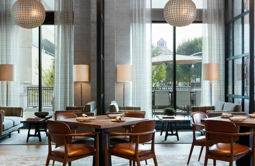 Downtown Asheville Hotel | Kimpton Hotel Arras by IHG