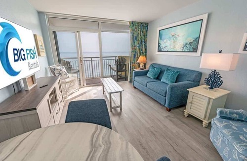 Crescent Beach Condo | King 1 BR Bay Watch,Nice Direct Ocean Front, Pools