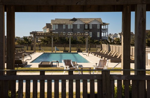 Duck Hotel | King Room | Private Beach + Award-Winning Spa