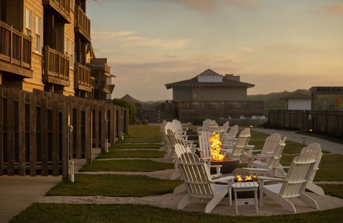 Duck Hotel | King Room | Private Beach + Award-Winning Spa