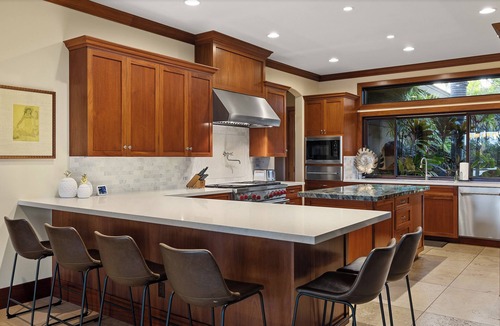 Waikoloa House | Kolea Family Retreat - Heated Pool, Outdoor Kitchen, Steps to Ocean!