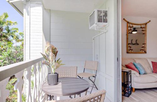 Historic Kailua Village Hotel | Kona Islander Inn # 219