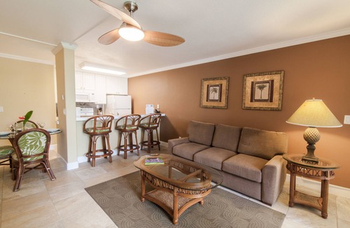 Historic Kailua Village Condo | Kona Reef, A Raintree Vacation Club Resort