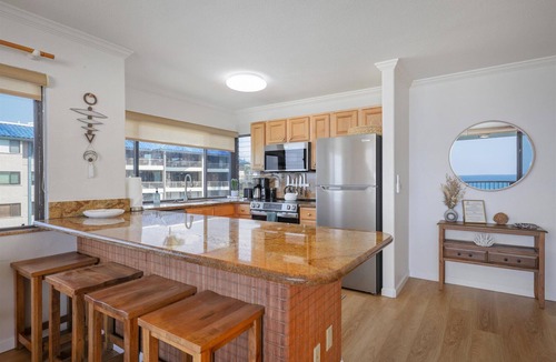 Historic Kailua Village Condo | Kona Reef A27 - Right on top of the Pacific Ocean