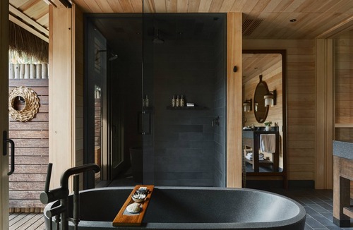 Kaupulehu Hotel | Kona Village, A Rosewood Resort