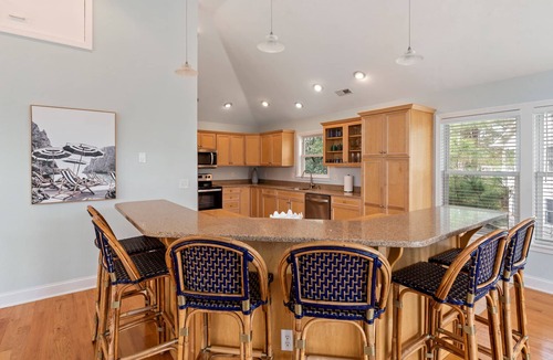 Corolla House | Koselig Kove: Private Pool | Hot Tub | Rec Room