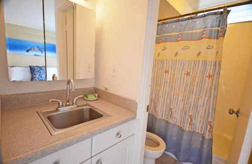 Waikiki Apartment | Kuhio Village 510 KING Bed with Renovated Kitchenette