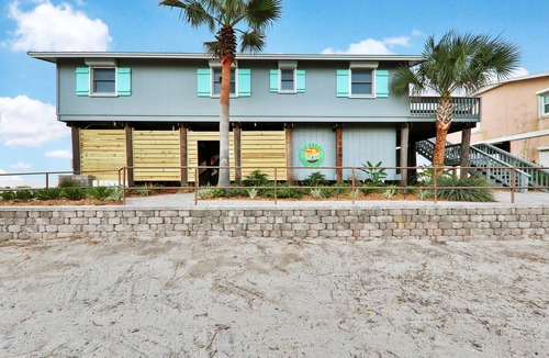 Vilano Beach House | La Anahi - Oceanfront Vacation Rental