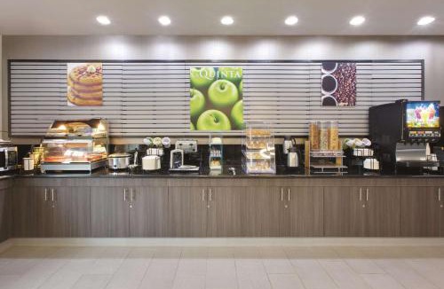 Corsicana Hotel | La Quinta by Wyndham Corsicana