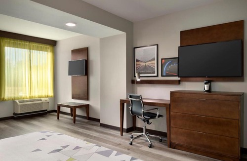 Braselton Hotel | La Quinta Inn & Suites by Wyndham Braselton