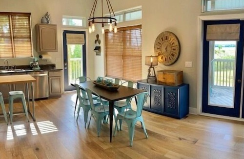 Port St. Joe House | Lagoon Front, Fire Pit, Quiet, Nature ~ Otter Cove