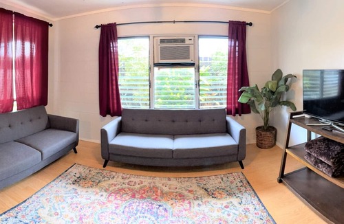 Laie House | Laie, North Shore Oahu Sweet Rental. Close to beach and hiking.