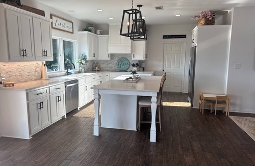 Belton House | Lake Belton Getaway- 5 Beds