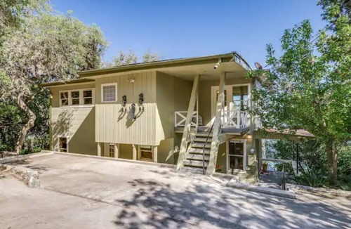 Mico House | Lake Front Home