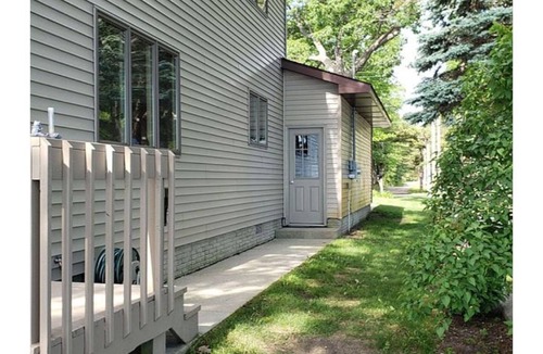 Long Lake House | Lake Huron Beachfront