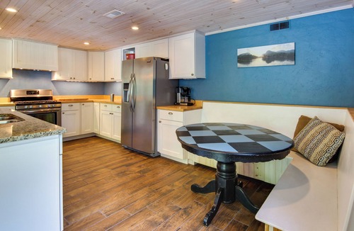 Lake Lure House | Lake Lure Getaway w/Docks & Scenic Views!