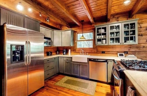 Lake Lure House | Lake Lure mountain cabin with spectacular views on 2 acres