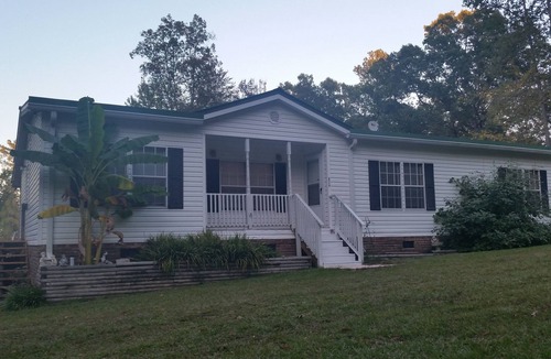 Chapin House | Lake Murray Getaway with Private Dock and Boat Ramp