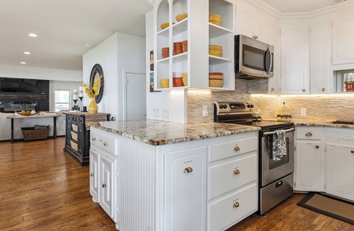 Gun Barrel City House | Lake Point Retreat: Private Dock