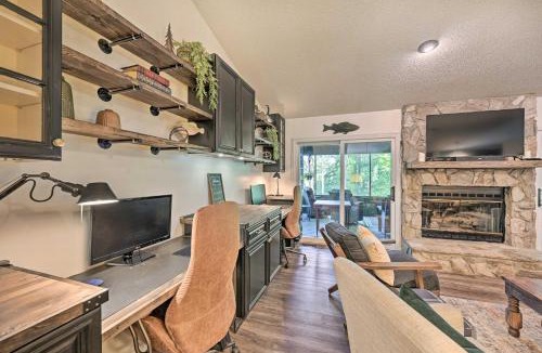 Anderson House | Lakefront Anderson Paradise: Dock, Fire Pit!
