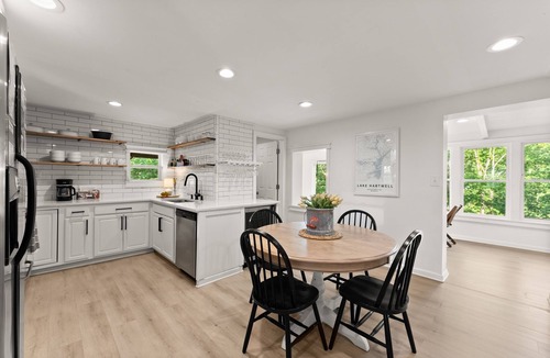 Townville House | Lakefront Bungalow/Deep Water/Boat Dock/Clemson