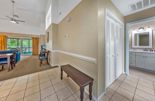 Fairfield Harbour House | Lakefront Condo with Indoor Pool Hot Tub & Resort Access