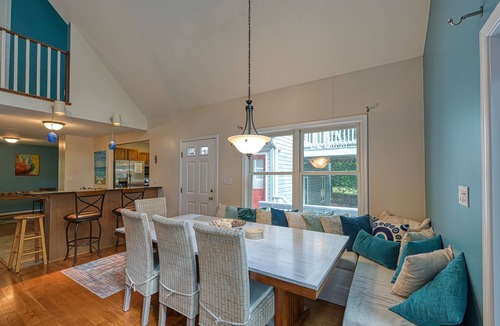 Bumpass House | Lakefront oasis with free WiFi, private dock, furnished deck, & paddleboards