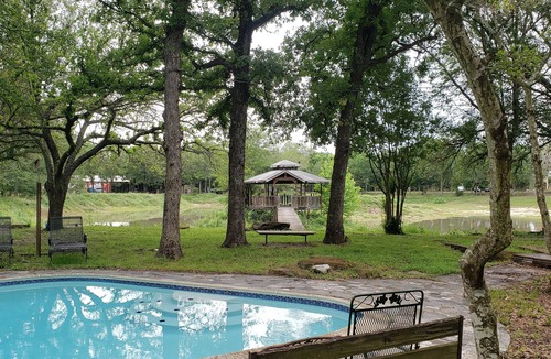 Elmo Cabin | Lakeside Casita