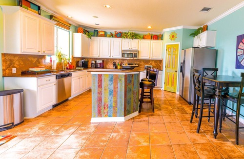 Kingsland House | Lakeside Retreat w/Pool, Outdoor Kitchen & More