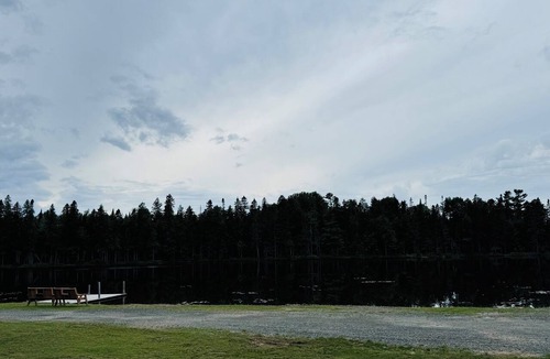 Plaster Rock Hotel | Lakeside Stays