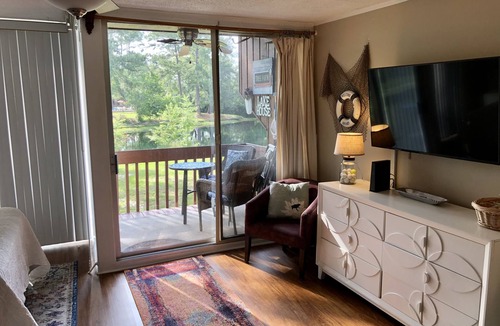 Diamondhead Apartment | Lakeside studio - Affordable Month to Month, Golf, Pools, Quiet