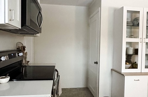 Witmer House | Lancaster Haven - Central location, fenced backyard, family friendly