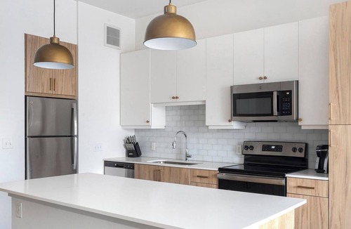 Austin Apartment | Landing | Amazing 1BD, Pool, Gym
