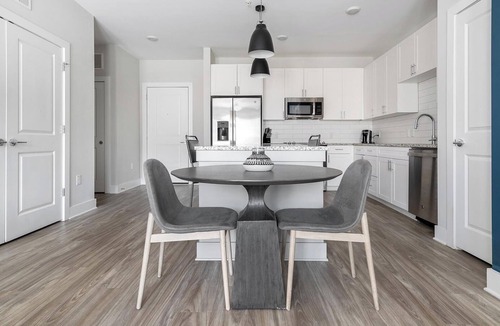 Matthews Apartment | Landing | Amazing 2BD, Pool, Gym