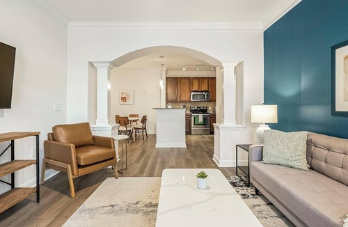 Cary Apartment | Landing | Amazing 2BD, Pool, Courtyard